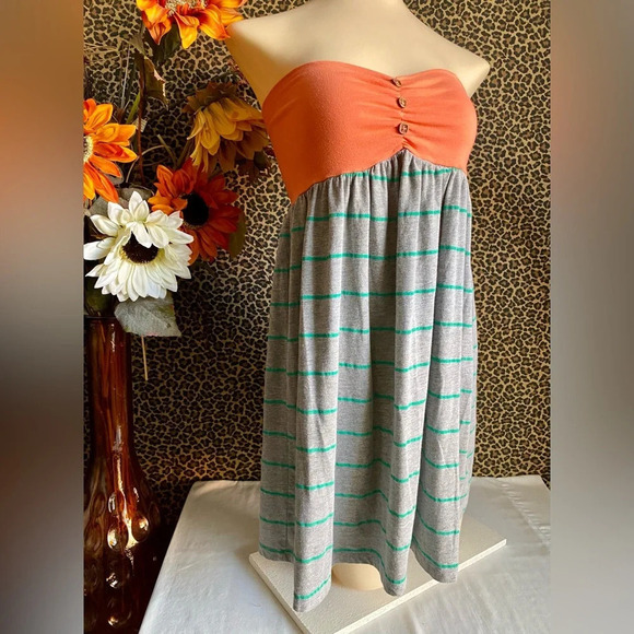 🌻5/$25🌻REWIND Striped Halter Style Dress/Coverup | MEDIUM | - Picture 2 of 5